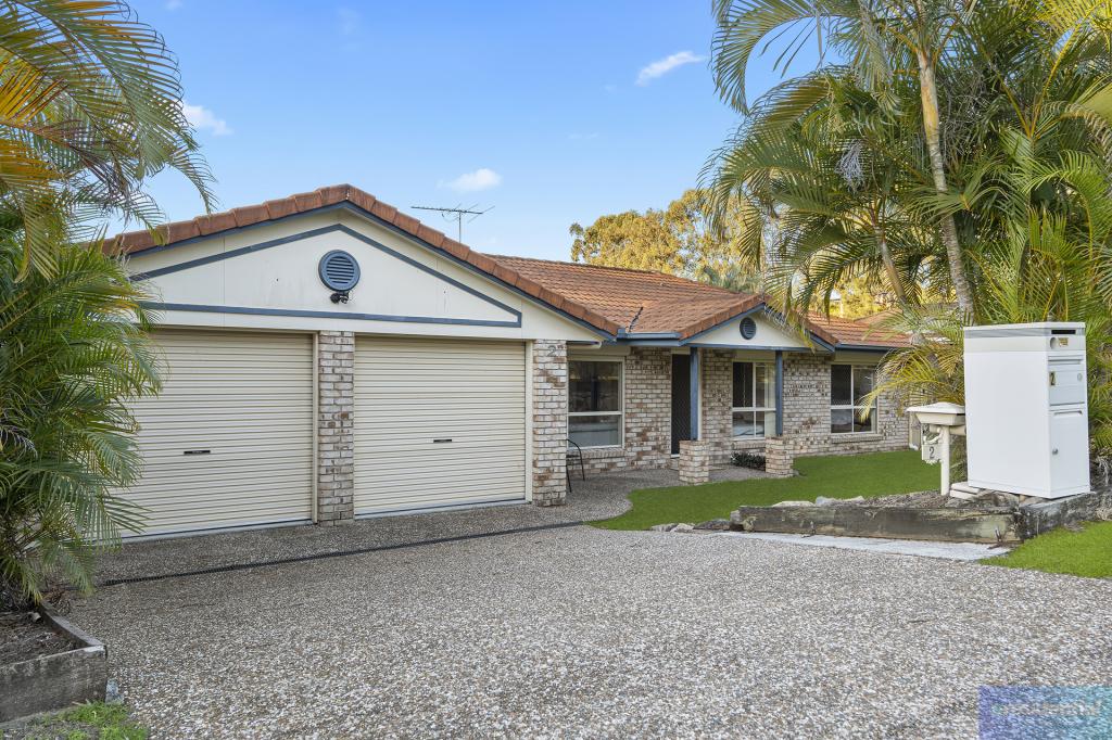 2 DEITER CT, EDENS LANDING, QLD 4207
