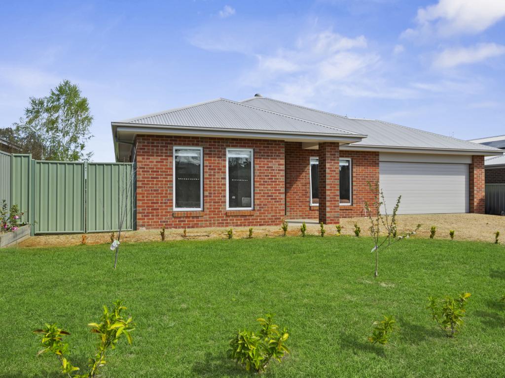 27 Redgum Dr, Mansfield, VIC 3722