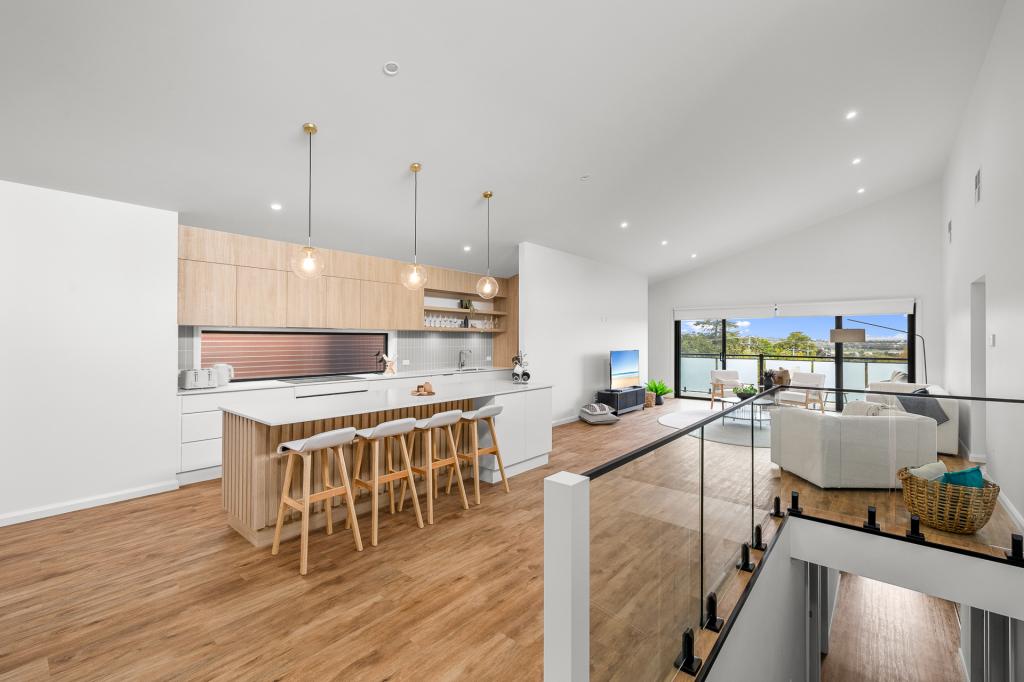 2/221 Carthage St, Tamworth, NSW 2340
