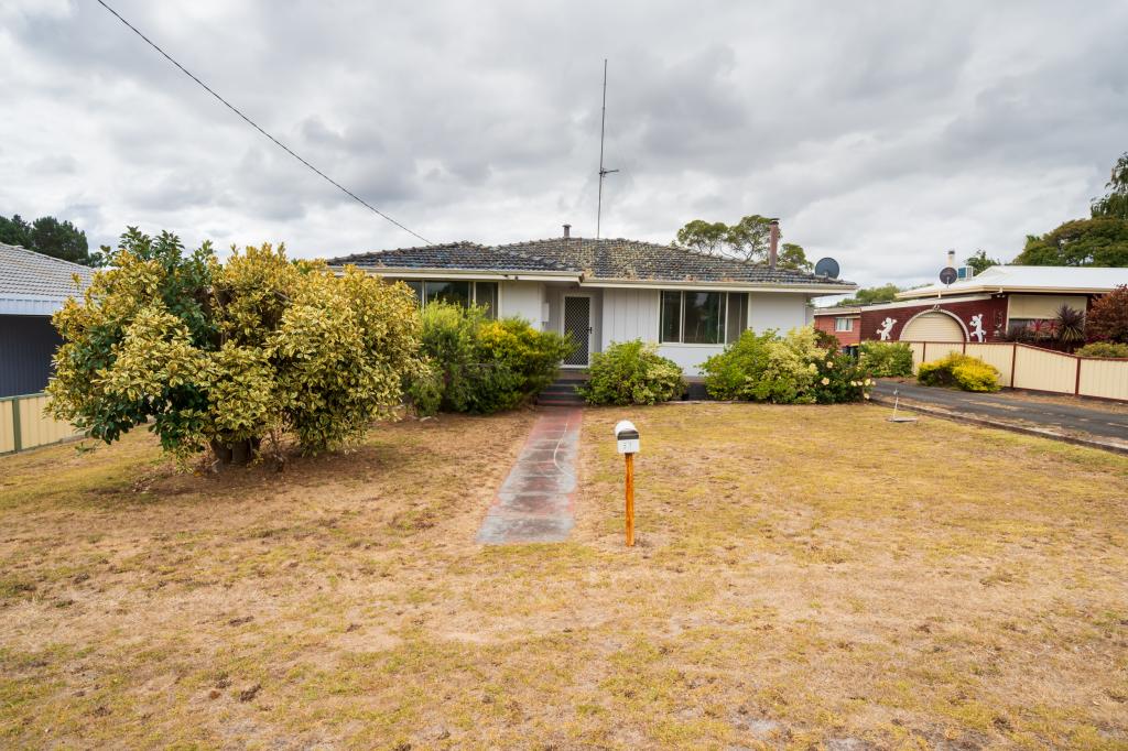 53 Leman St, Manjimup, WA 6258