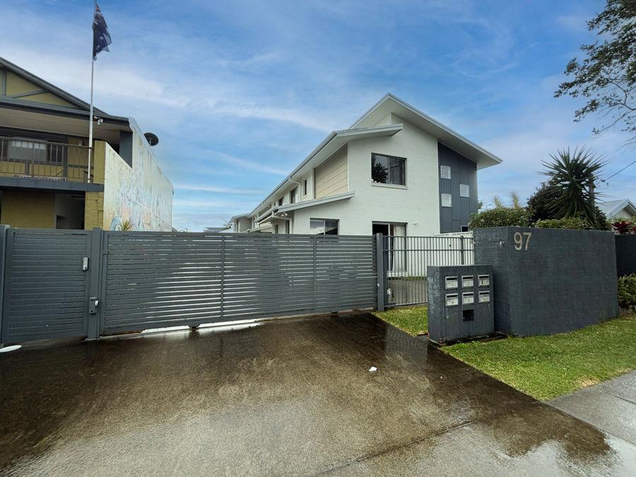 2/97 Park Beach Rd, Coffs Harbour, NSW 2450
