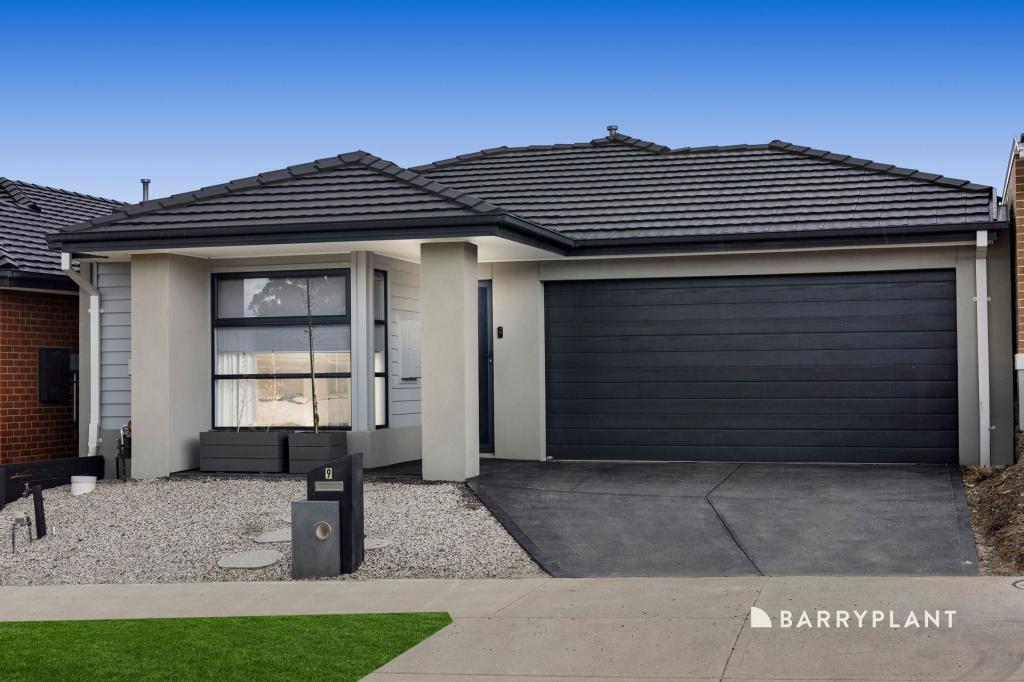 9 MELROSE CCT, MERNDA, VIC 3754