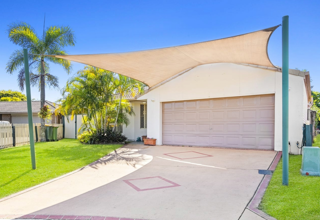 17 Lolita Ct, Varsity Lakes, QLD 4227