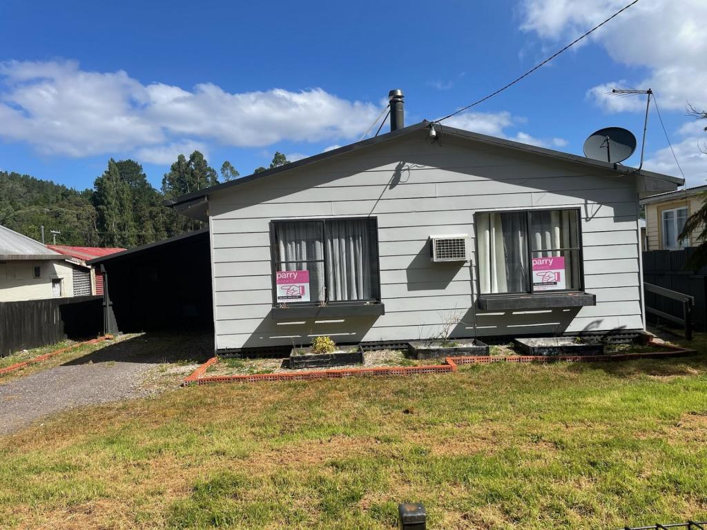 9a Urquhart St, Queenstown, TAS 7467