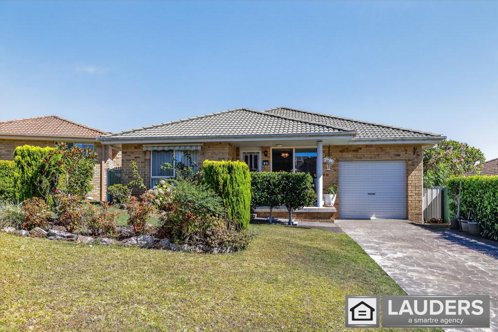 8 Snoewood St, Old Bar, NSW 2430