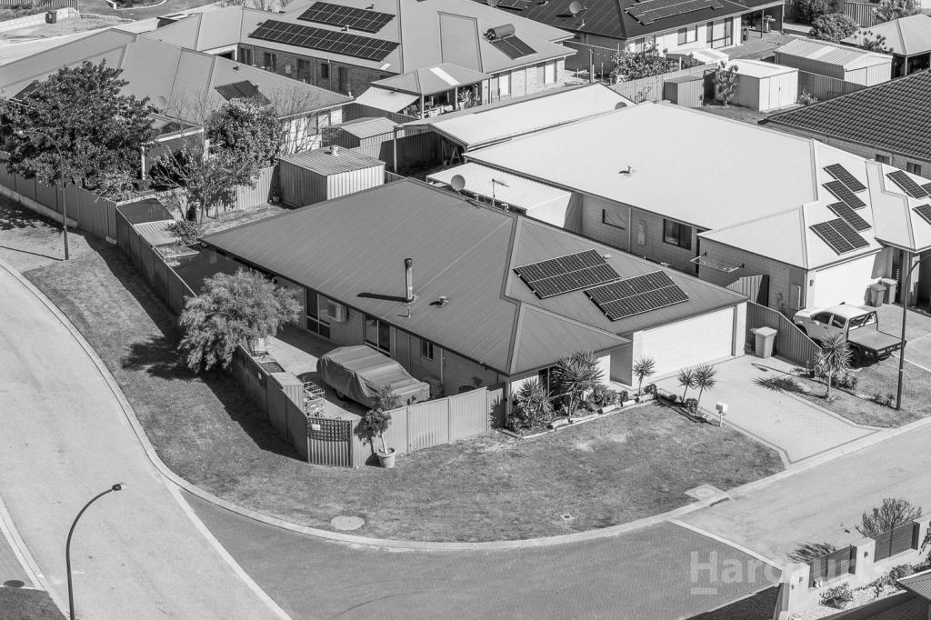 1 Cooeyup Cl, Ravenswood, WA 6208