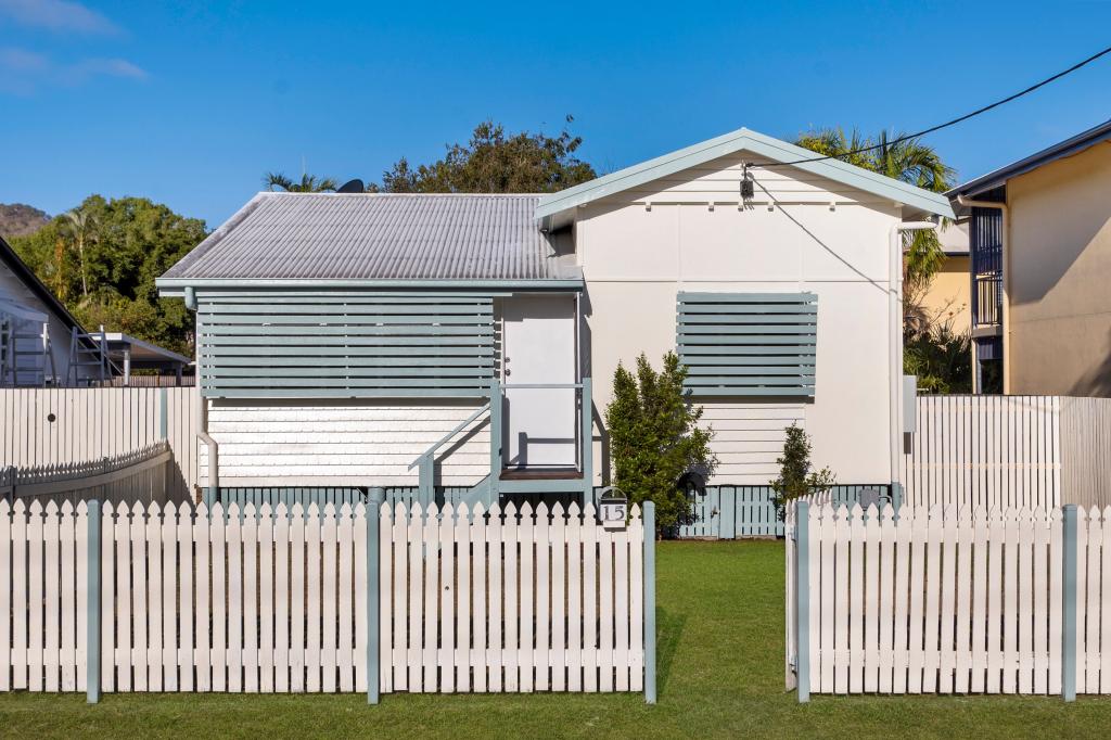 15 EDWARDS ST, WEST END, QLD 4810