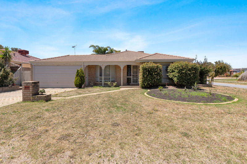 2 Konda Cl, Warnbro, WA 6169