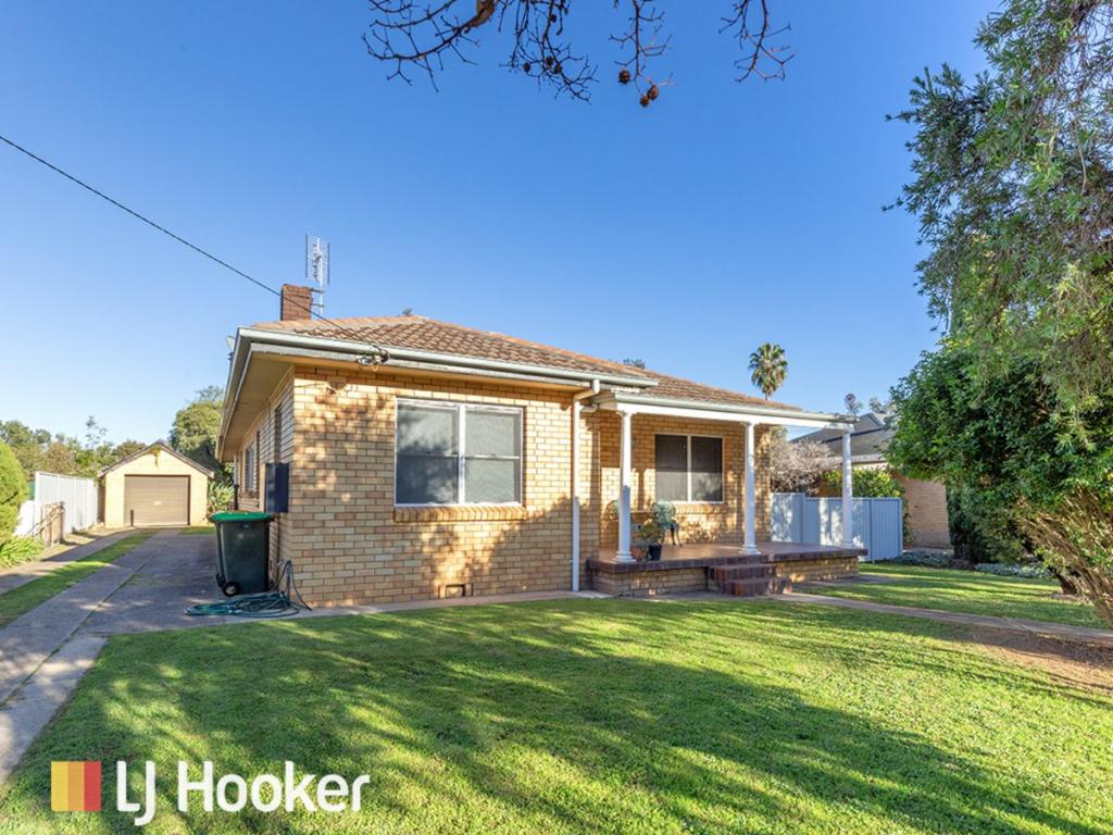 3 Sale St, West Tamworth, NSW 2340