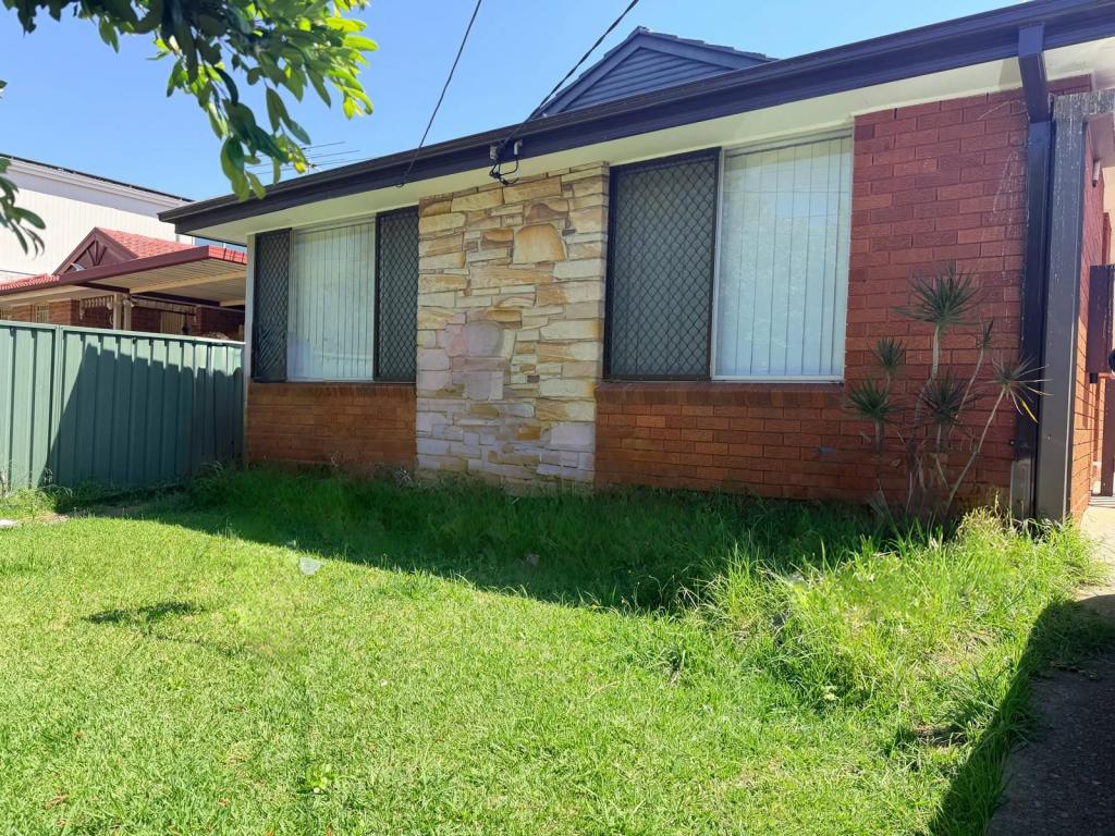 24 Oxford St, Belmore, NSW 2192