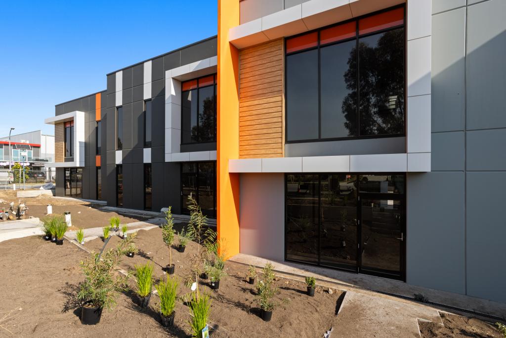 3/30 Faraday Bvd, Cranbourne West, VIC 3977
