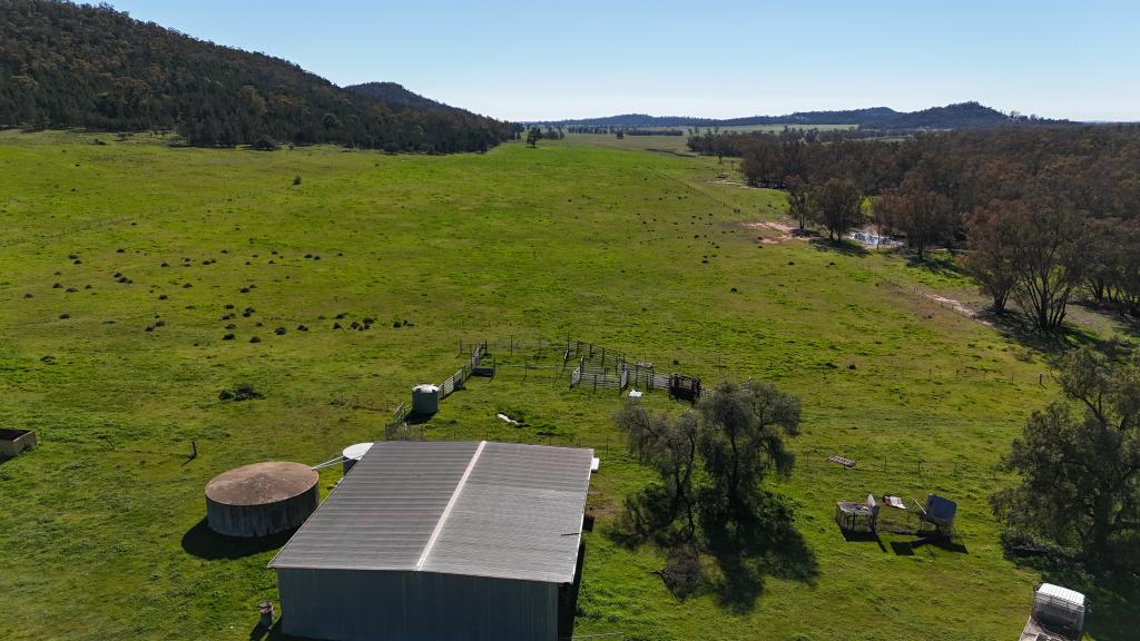 1 YARRANGONG RD, FORBES, NSW 2871