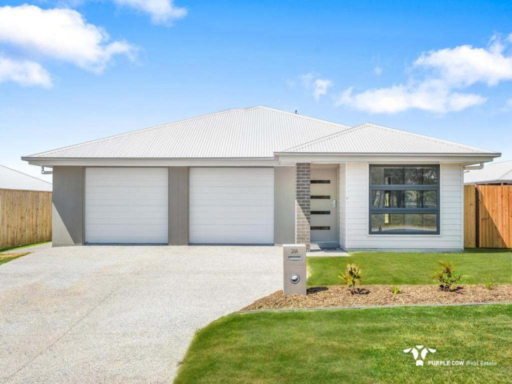 2/24 Darling Cct, Plainland, QLD 4341