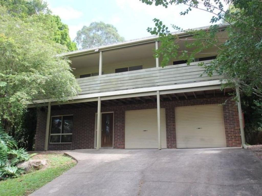 4 Gregory Ct, Nambour, QLD 4560