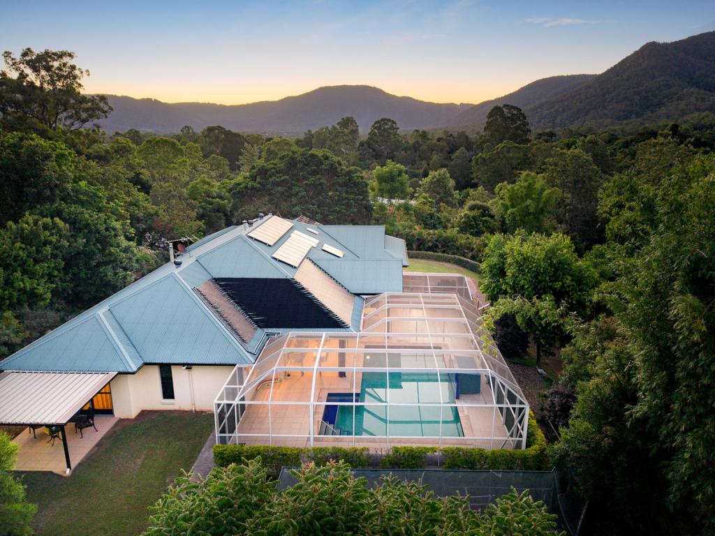 28 Honeywood Ct, Samford Valley, QLD 4520