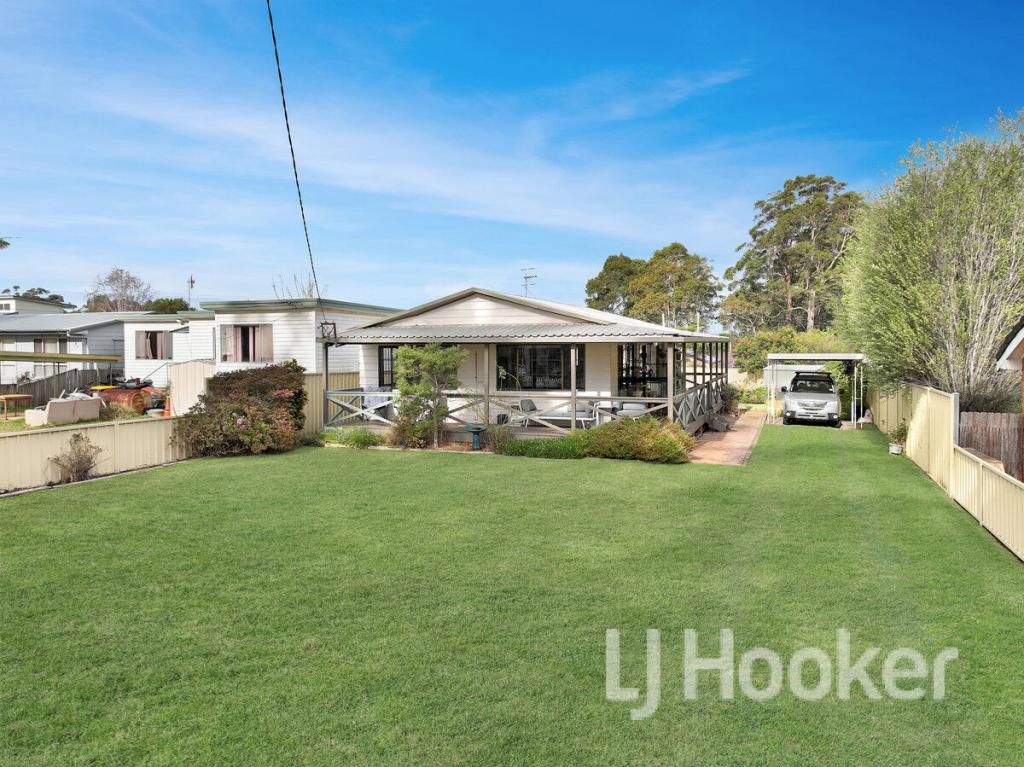 22 Tallyan Point Rd, Basin View, NSW 2540