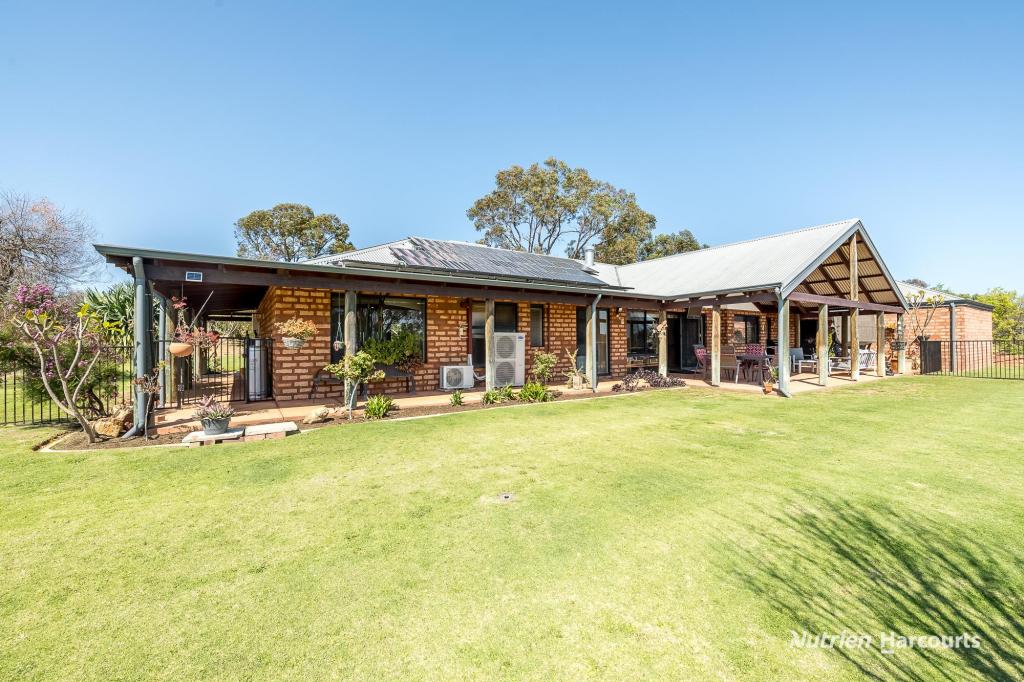 49 CREST VIEW, LENNARD BROOK, WA 6503