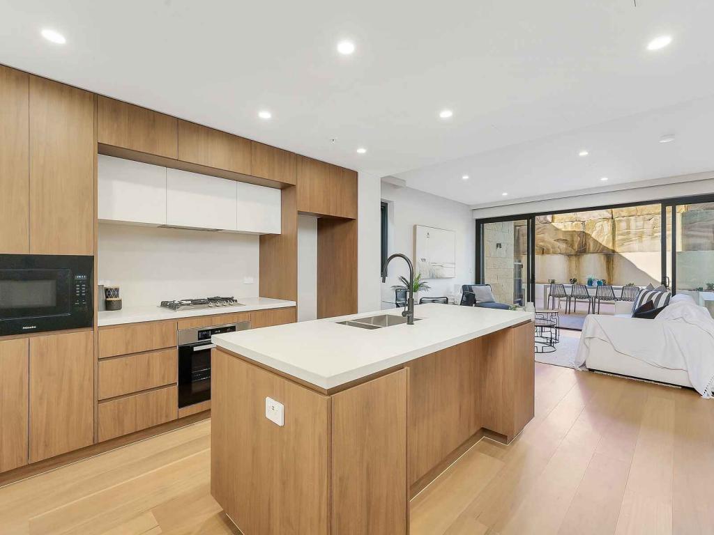 103/89c John Whiteway Dr, Gosford, NSW 2250