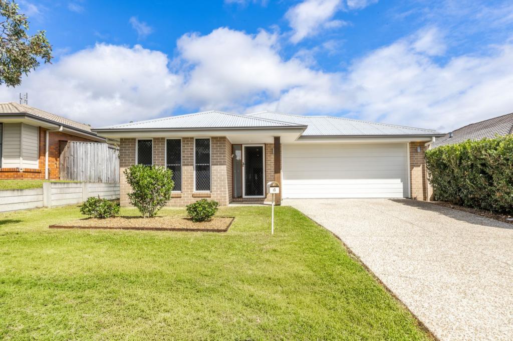 4 Tree View Cres, Little Mountain, QLD 4551