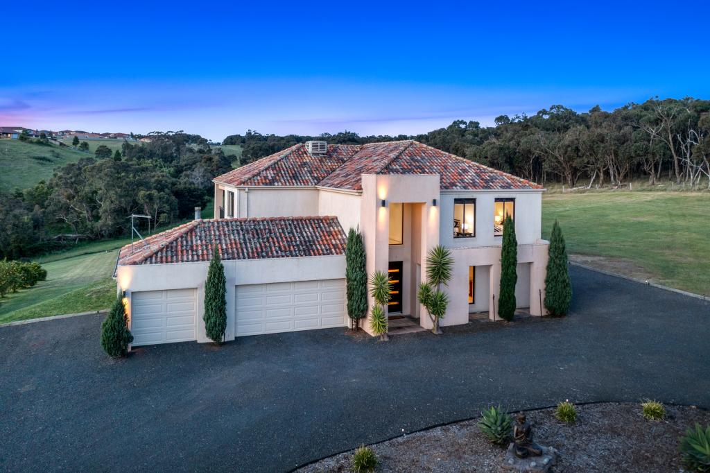 80 Valley Dr, Wallan, VIC 3756