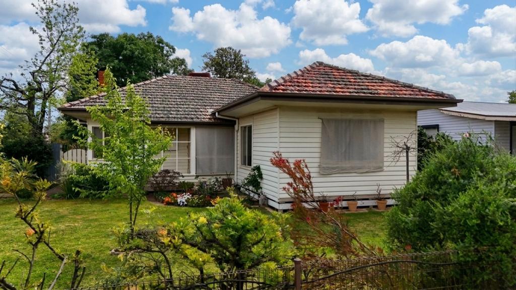 10 Murray Ave, Numurkah, VIC 3636