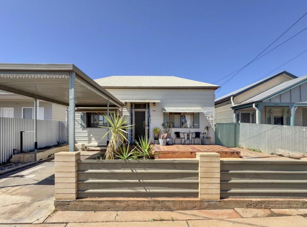 343 Cobalt Street And 336 Beryl Lane, Broken Hill, NSW 2880