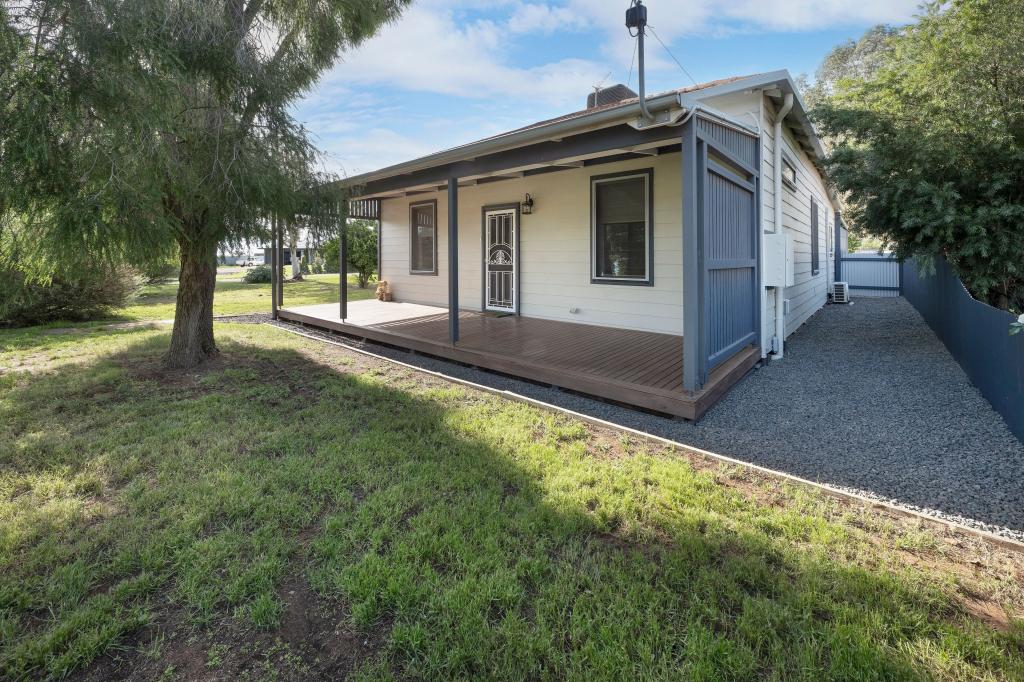 27 Thorne St, Ouyen, VIC 3490