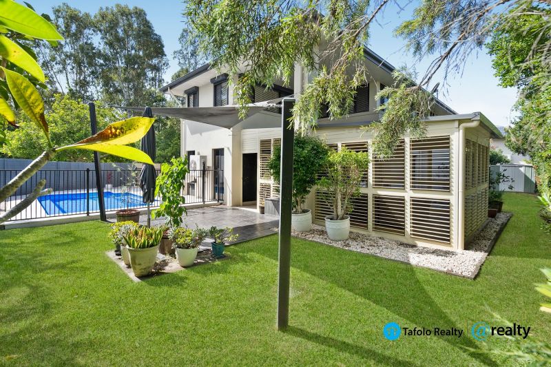 36 Azure Ave, Redland Bay, QLD 4165