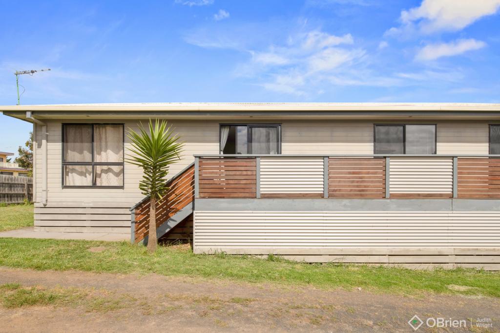 53 Norman Dr, Cowes, VIC 3922