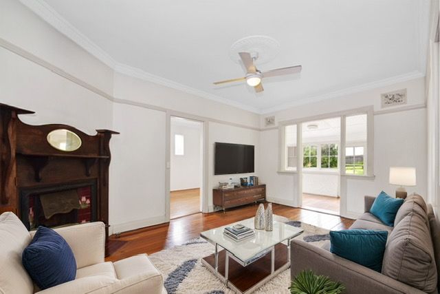 8 Dobroyd Pde, Haberfield, NSW 2045