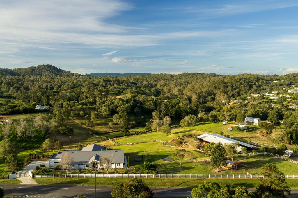 317 Grandview Rd, Pullenvale, QLD 4069