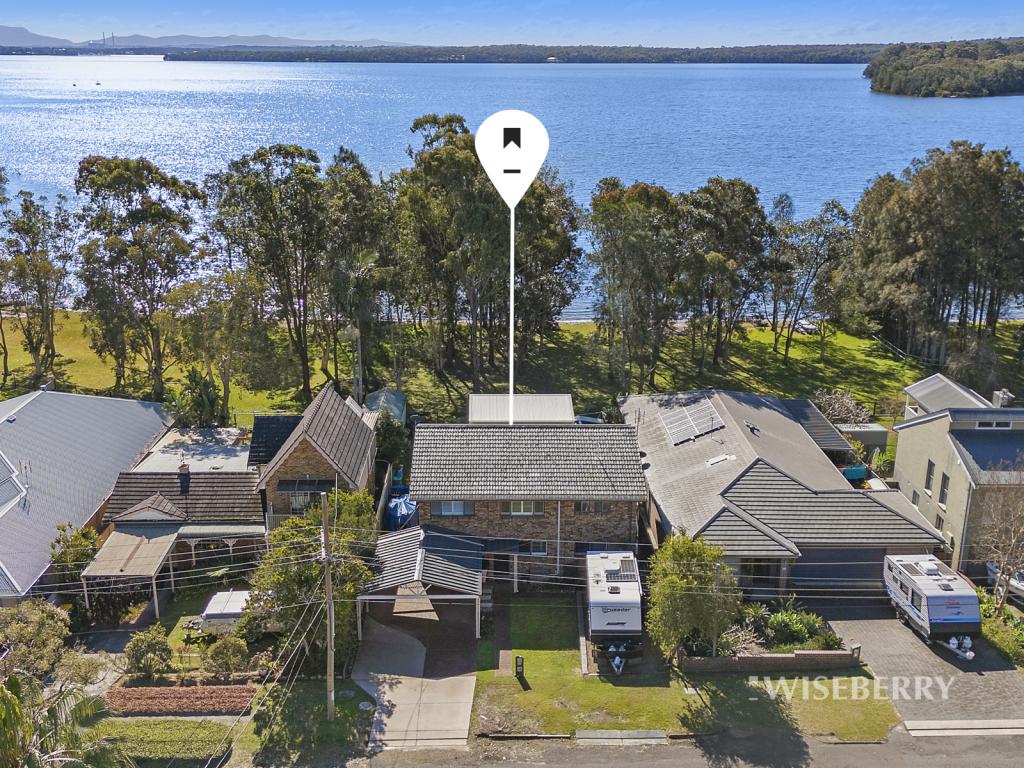 14 Lloyd Ave, Chain Valley Bay, NSW 2259