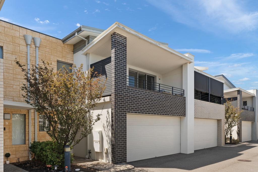4/2 Louvre Way, Baldivis, WA 6171