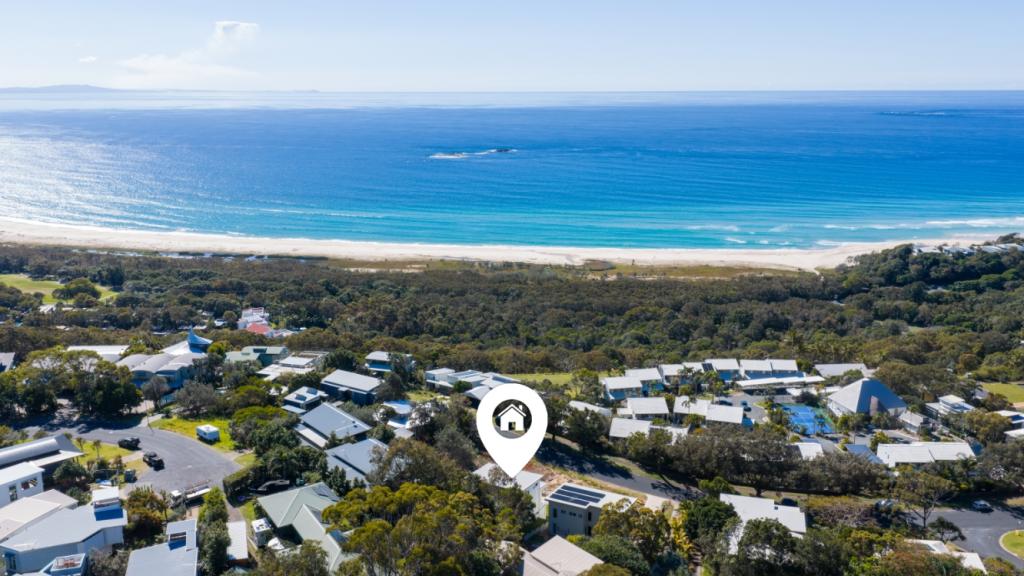 10a Cumming Pde, Point Lookout, QLD 4183