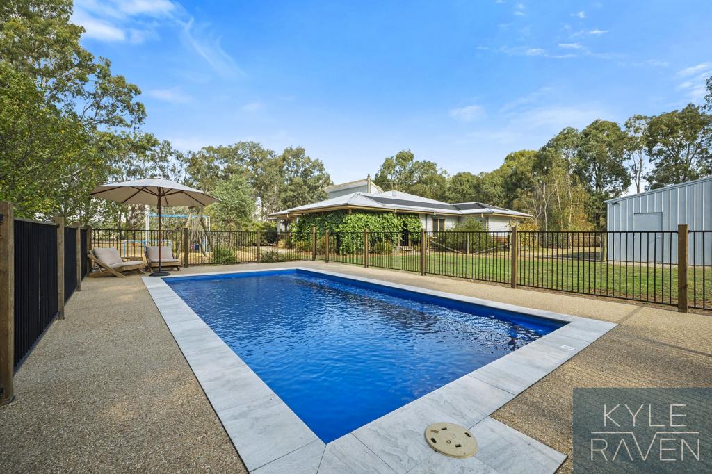 104 Oxley-Meadow Creek Rd, Oxley, VIC 3678