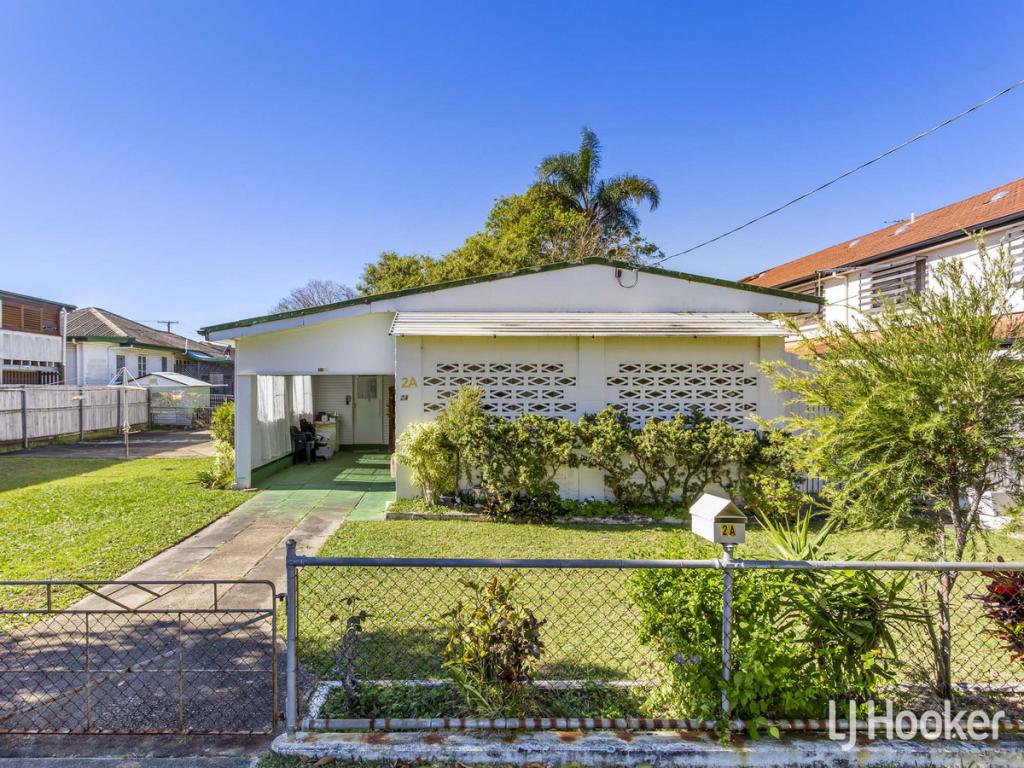 2a Samuel St, Woody Point, QLD 4019