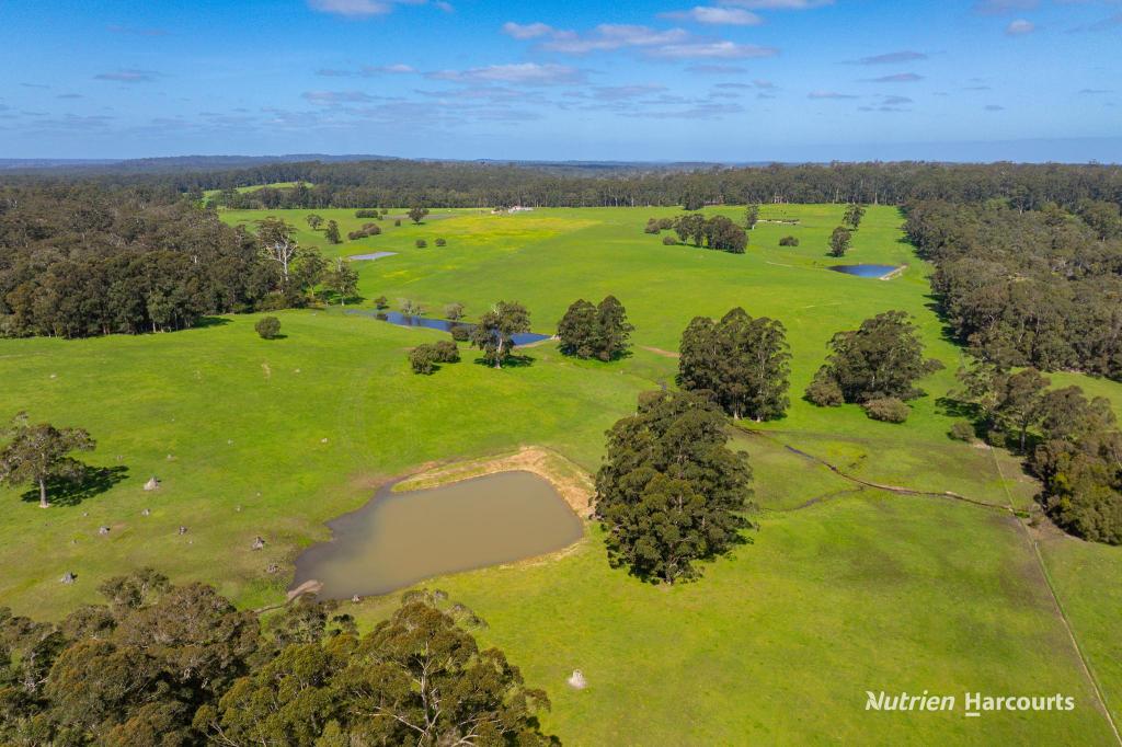 1545 Muirillup Rd, Boorara Brook, WA 6262