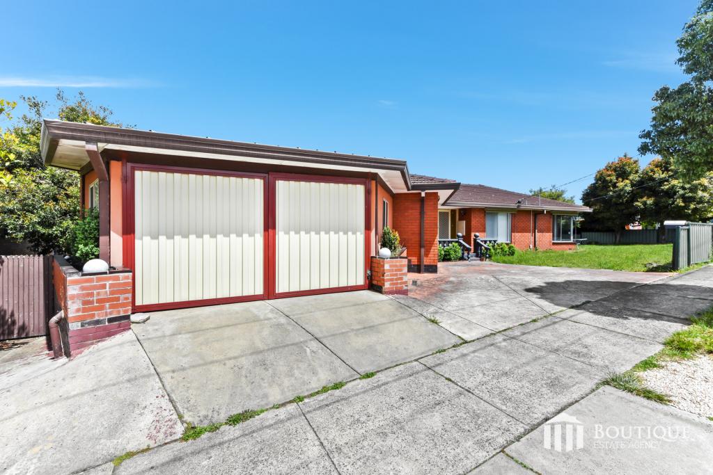 3 Outlook Dr, Dandenong North, VIC 3175