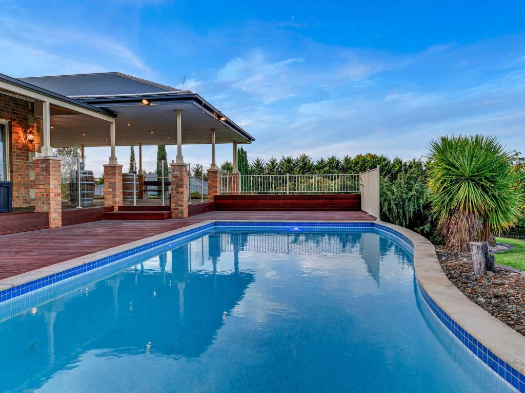 775 O'Gradys Rd, Wandong, VIC 3758