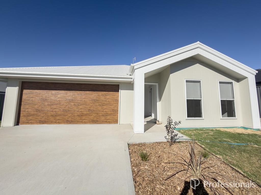 30 Explorers Way, Westdale, NSW 2340