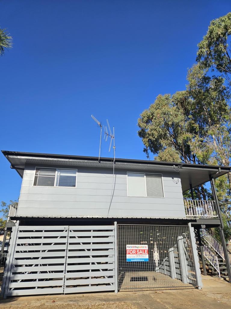 27 Brock Cres, Dysart, QLD 4745