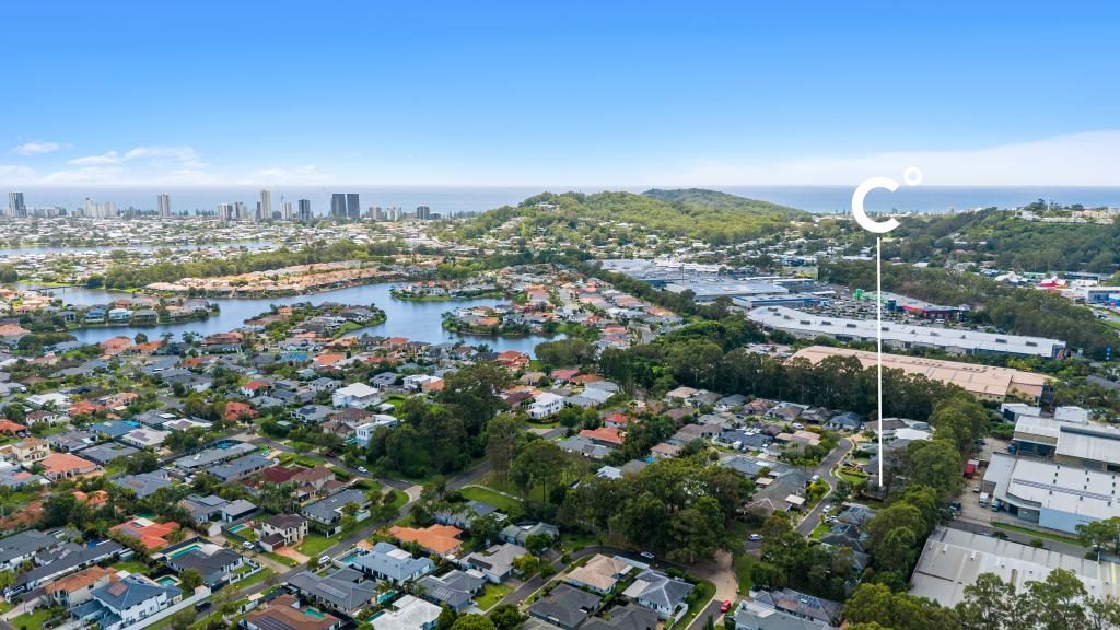 27 Seville Cct, Burleigh Waters, QLD 4220
