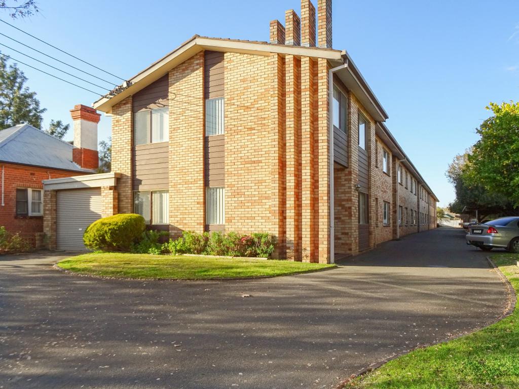 17/49 Simmons St, Wagga Wagga, NSW 2650