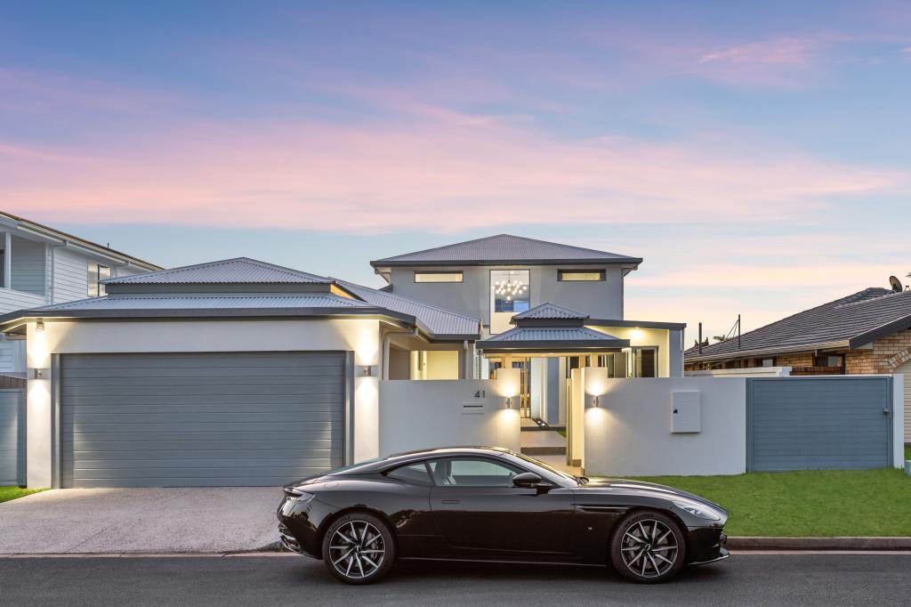 41 Platypus Ave, Bundall, QLD 4217