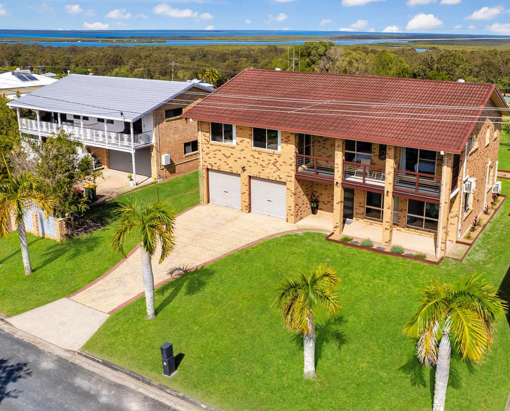 3 Curlew Tce, River Heads, QLD 4655