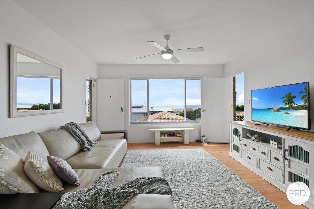 2/32 SEAVIEW ST, KINGSCLIFF, NSW 2487