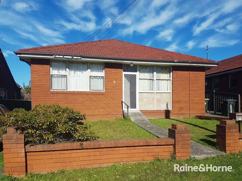 1/5 Union St, Coniston, NSW 2500