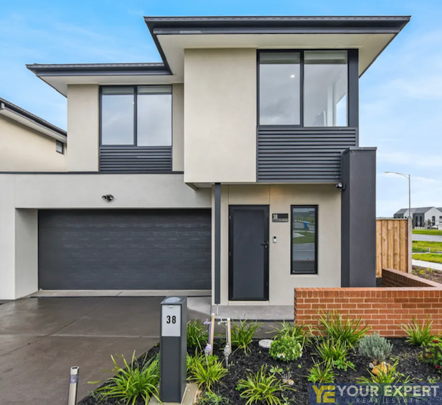 38 Stature Ave, Clyde North, VIC 3978