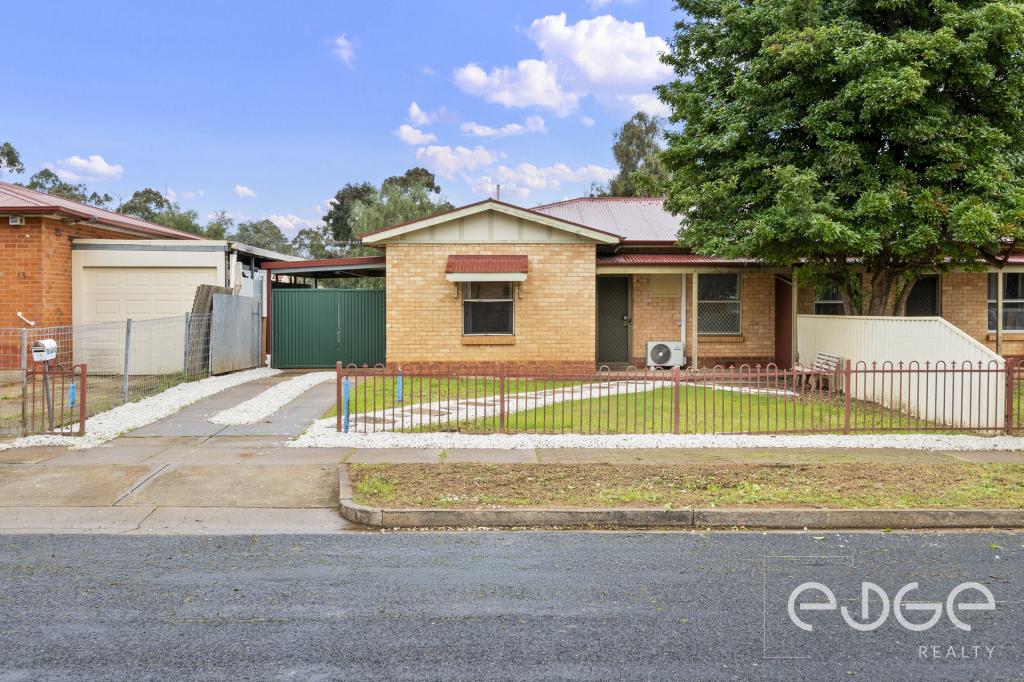 15 Yarnbrook St, Davoren Park, SA 5113