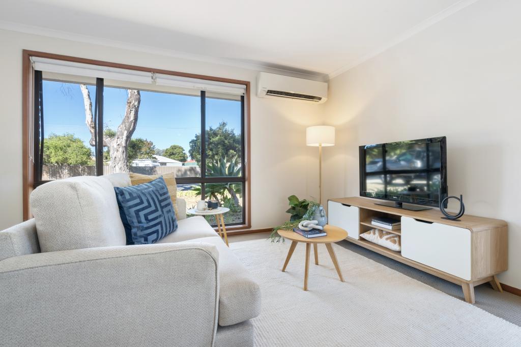 1/379 Parnall St, Lavington, NSW 2641